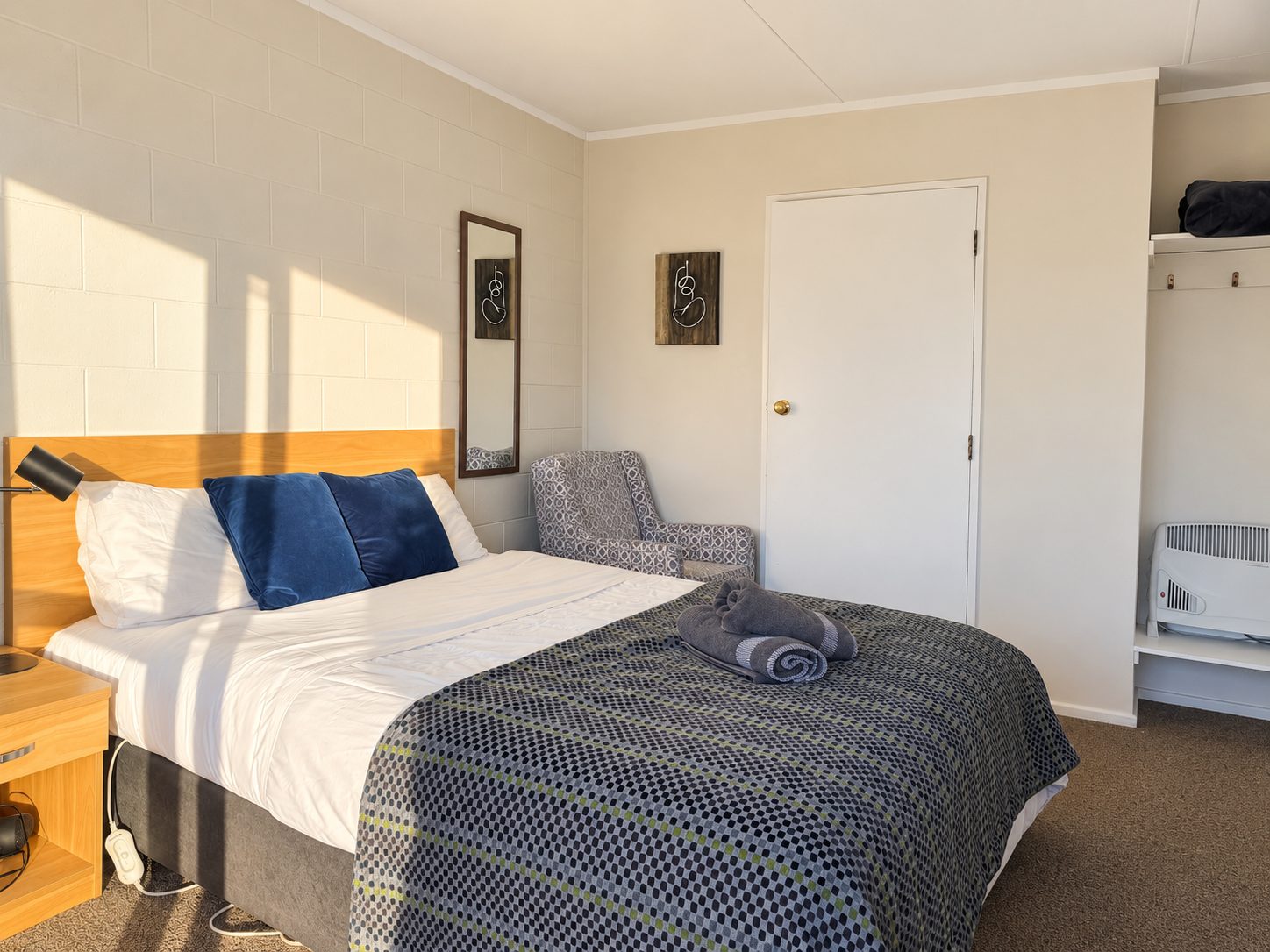 Queen Room with Ensuite, photo 1