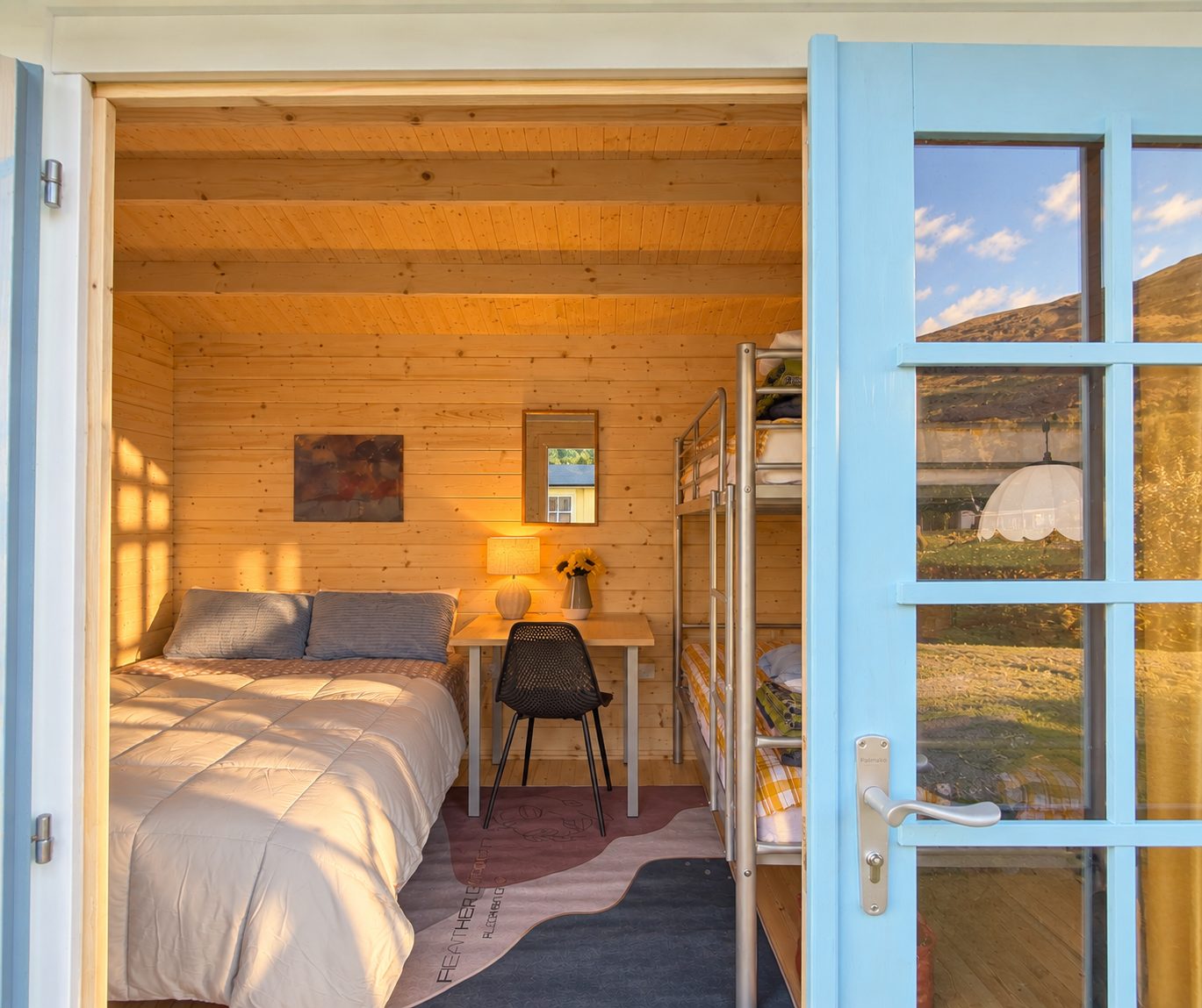 Superior Quadruple Room with 1 Bunk and 1 Double, photo 3